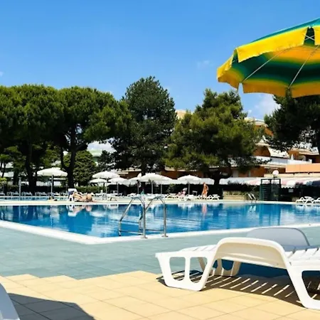 Ideal Getaway With Pool * بيبيوني
